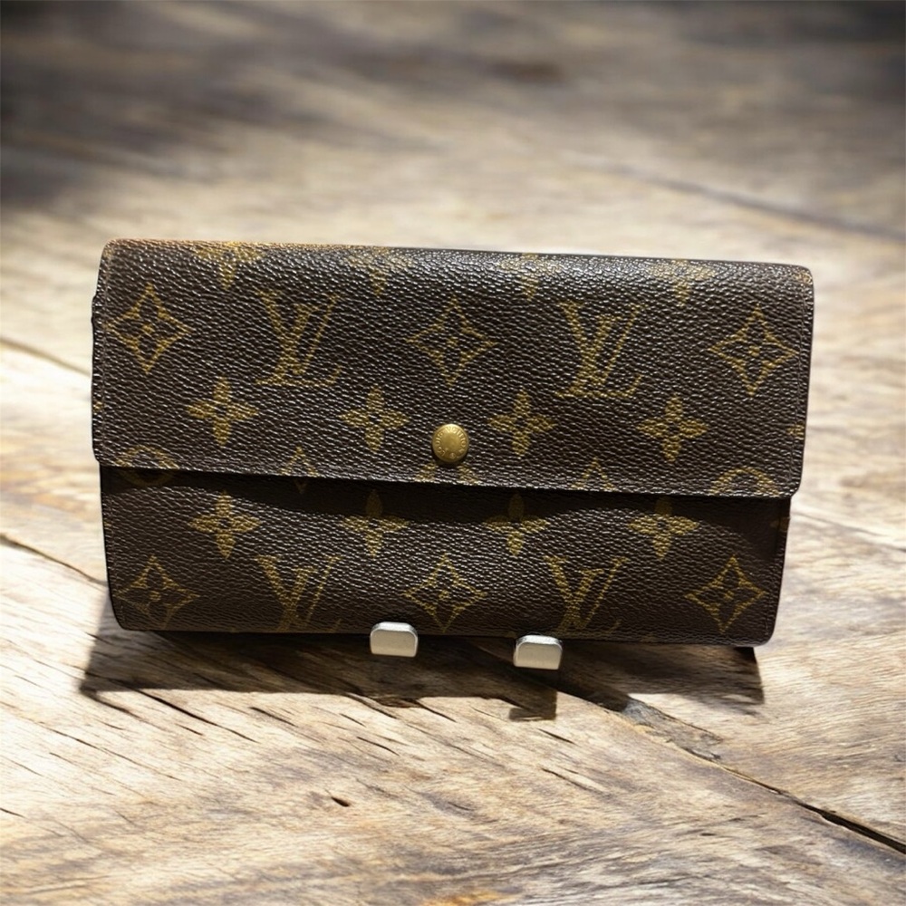 Louis Vuitton Classic Monogram Long Wallet